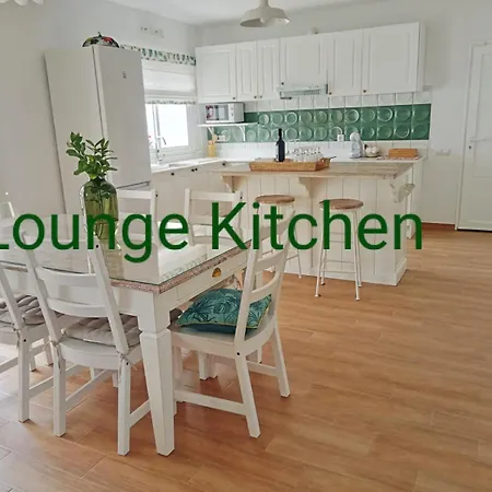 Casa Piscina Privada Climatizada 3 *